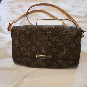 Louis Vuitton Monogram Favorite MM Bag